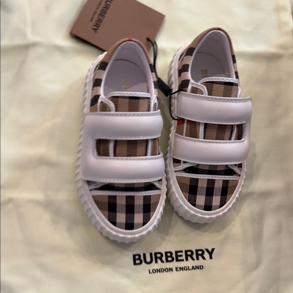 Burberry Kids Plaid Sneakers - White and Tan